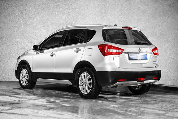 Suzuki SX4 S-Cross 5 of 22