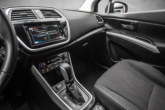 Suzuki SX4 S-Cross 14 of 22
