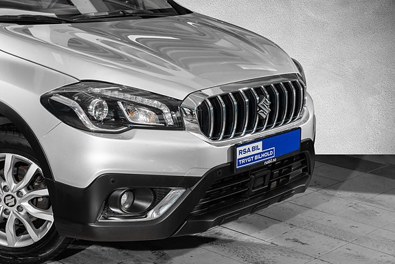 Suzuki SX4 S-Cross 2 of 22