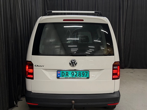 Volkswagen Caddy Maxi 6 of 30