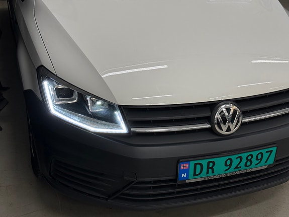 Volkswagen Caddy Maxi 11 of 30