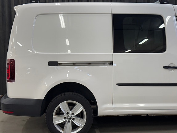 Volkswagen Caddy Maxi 9 of 30