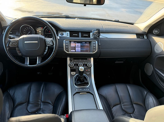 Land Rover Range Rover 11 of 23