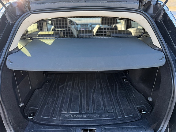 Land Rover Range Rover 23 of 23
