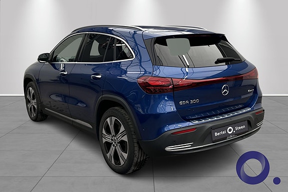 Mercedes-Benz EQA300 4 of 19