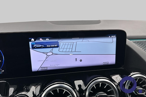 Mercedes-Benz EQA300 16 of 19