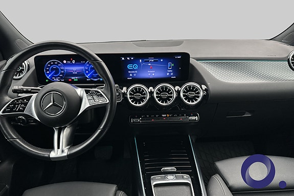 Mercedes-Benz EQA300 13 of 19