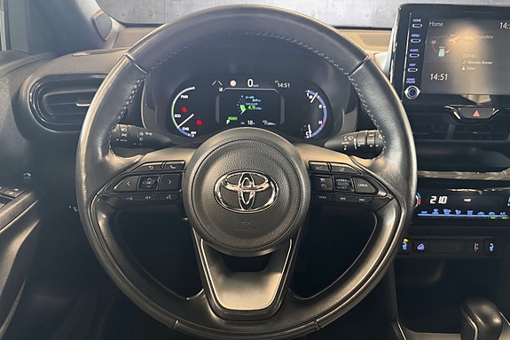 Toyota Yaris Cross 10 of 28