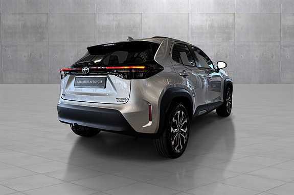 Toyota Yaris Cross 5 of 28
