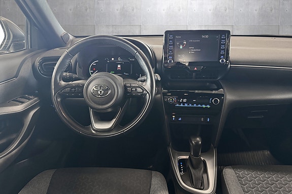 Toyota Yaris Cross 14 of 28