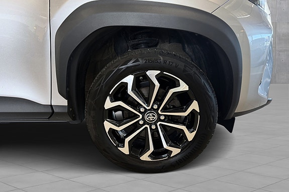 Toyota Yaris Cross 26 of 28