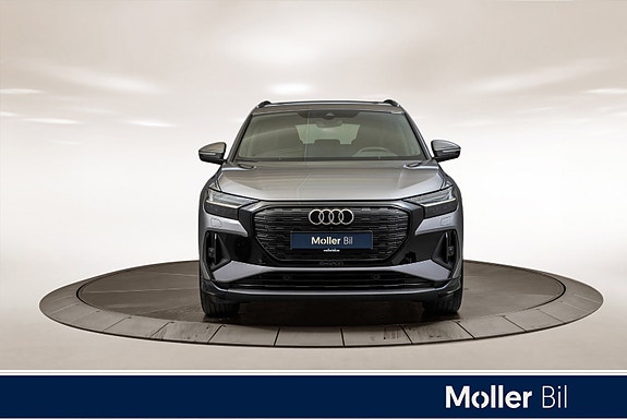 Audi Q4 e-tron 6 of 30