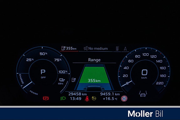 Audi Q4 e-tron 10 of 30