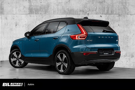 Volvo XC40 5 of 24