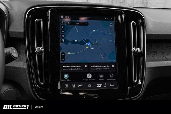 Volvo XC40 17 of 24
