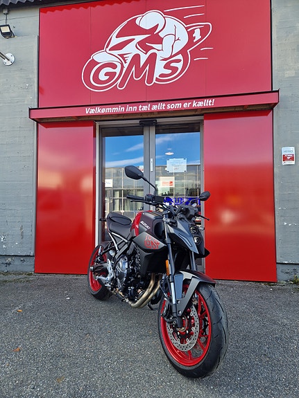 Suzuki GSX-8S - Superkampanje! * 4 of 9