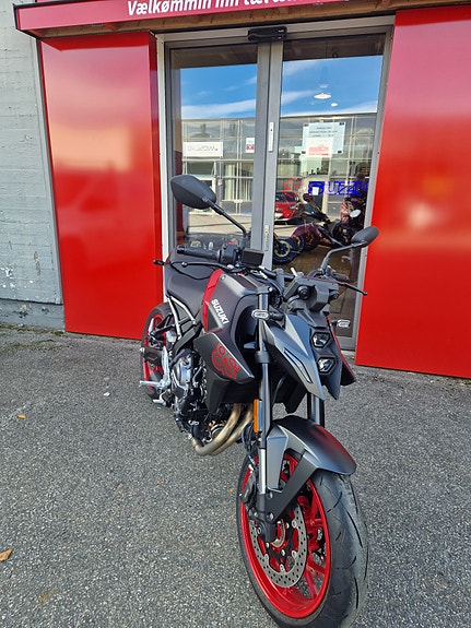 Suzuki GSX-8S - Superkampanje! * 5 of 9