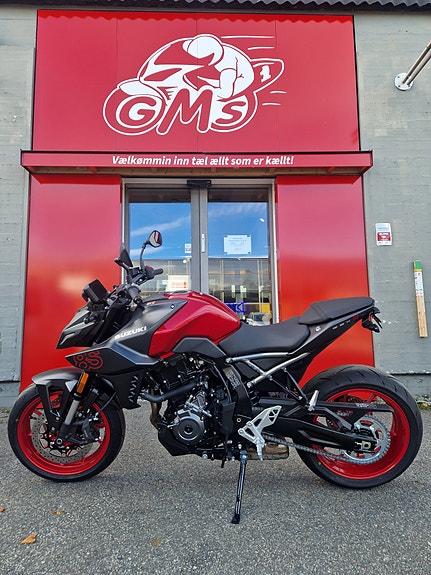 Suzuki GSX-8S - Superkampanje! * 2 of 9