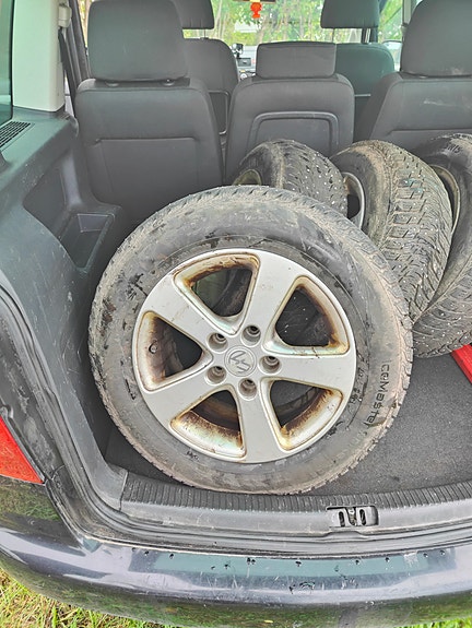 Volkswagen Touran 13 of 23