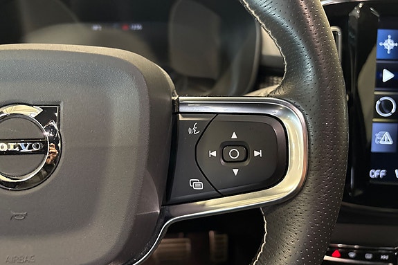 Volvo XC40 22 of 24