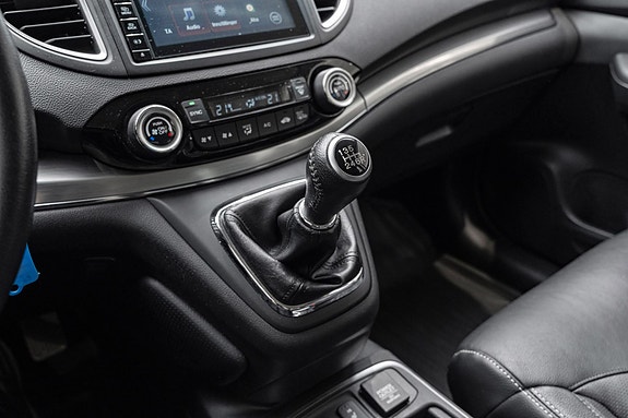 Honda CR-V 12 of 24
