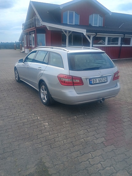 Mercedes-Benz E200 d 5 of 15