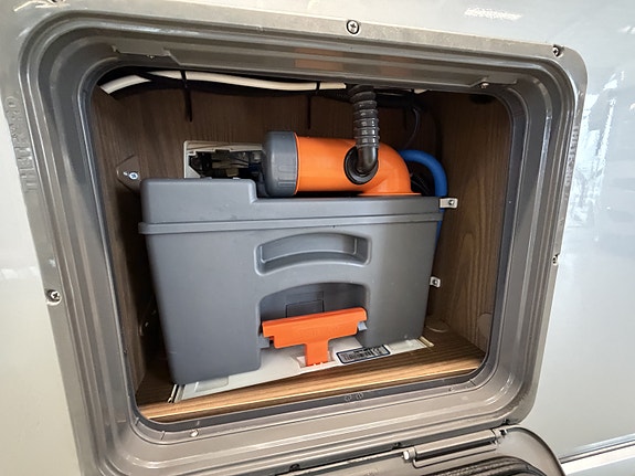 Hymer B 790 ML / Labber / Lithium 9 of 24