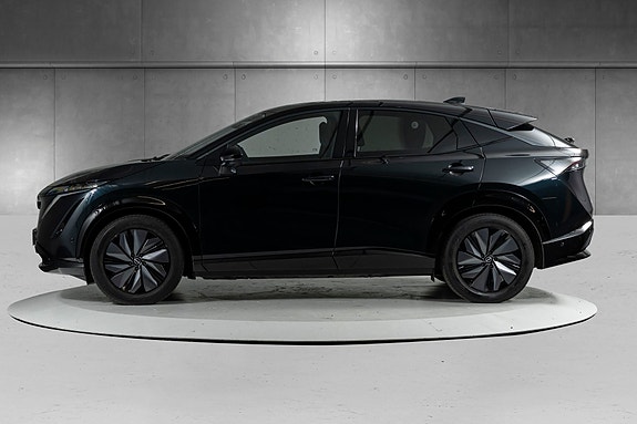 Nissan Ariya 9 of 30