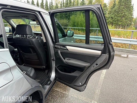 BMW X3 14 of 25