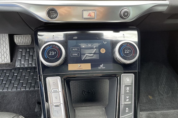 Jaguar I-PACE 12 of 15