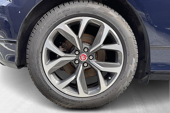Jaguar I-PACE 15 of 15