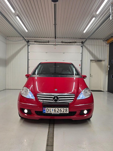 Mercedes-Benz A160 d 9 of 20