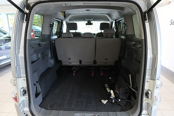 Nissan e-NV200 24 of 30