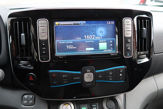Nissan e-NV200 30 of 30