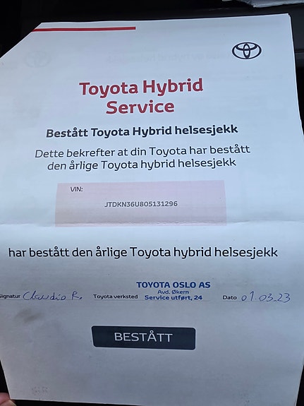 Toyota Prius 19 of 21