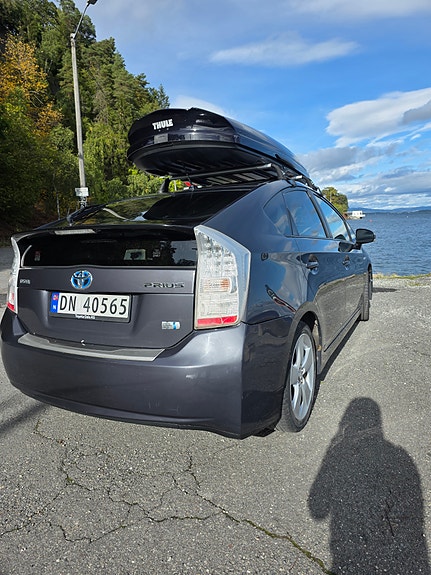 Toyota Prius 6 of 21