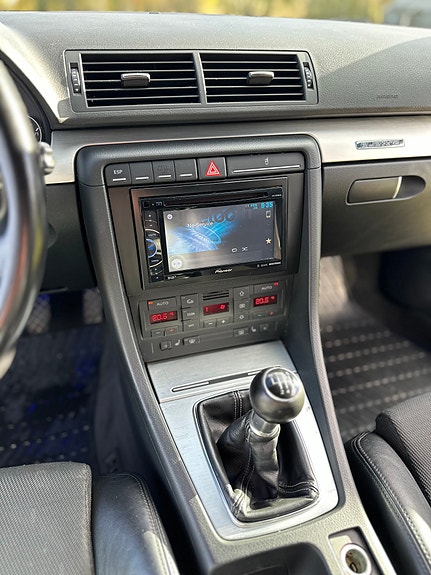 Audi A4 14 of 24