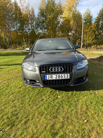 Audi A4 8 of 24