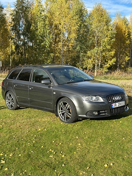 Audi A4 6 of 24