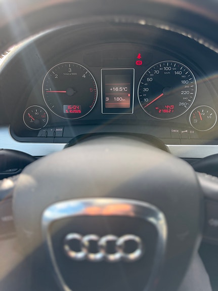 Audi A4 13 of 24