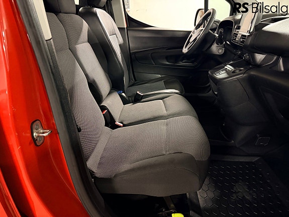 Opel Combo-e 18 of 30