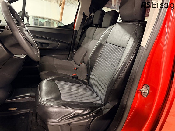 Opel Combo-e 21 of 30