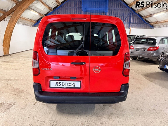 Opel Combo-e 9 of 30