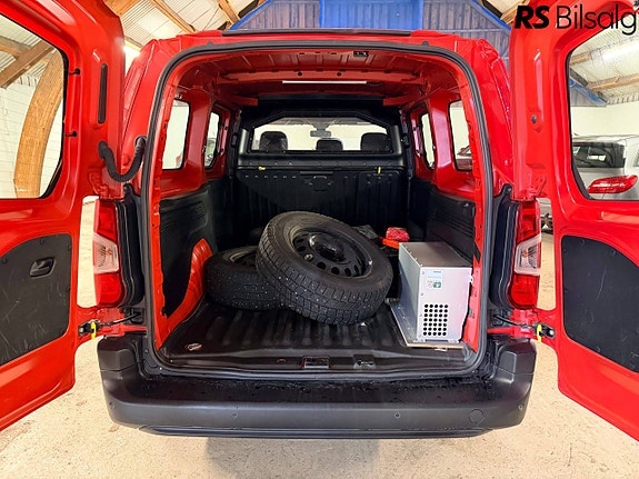 Opel Combo-e 13 of 30