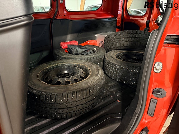 Opel Combo-e 16 of 30