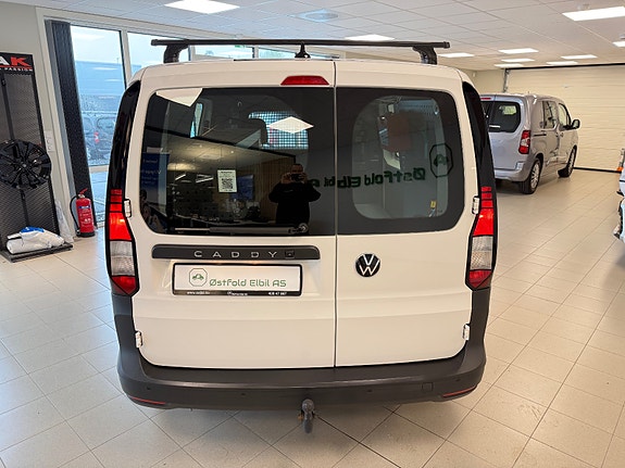Volkswagen Caddy Maxi 23 of 30