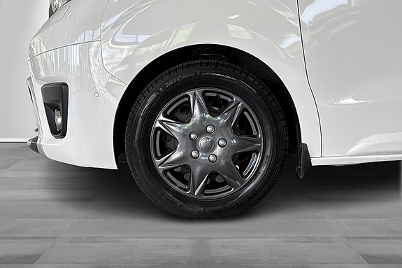 Toyota Proace 17 of 17