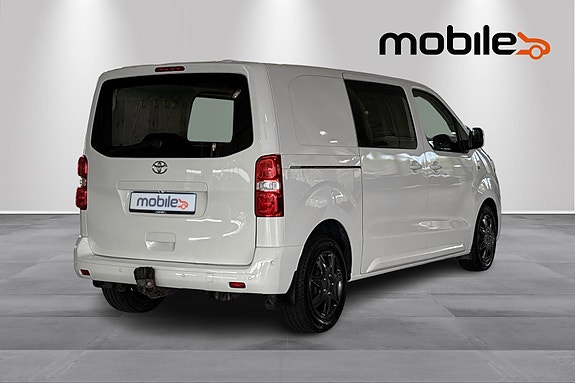 Toyota Proace 3 of 17