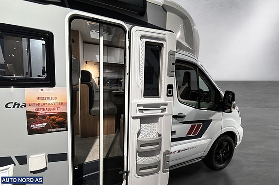 Challenger S217 Graphite Edition – Ford 165 HK Automat 6 of 20