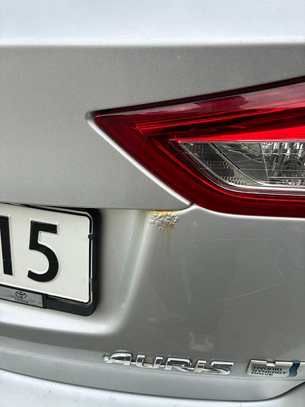Toyota Auris 5 of 16